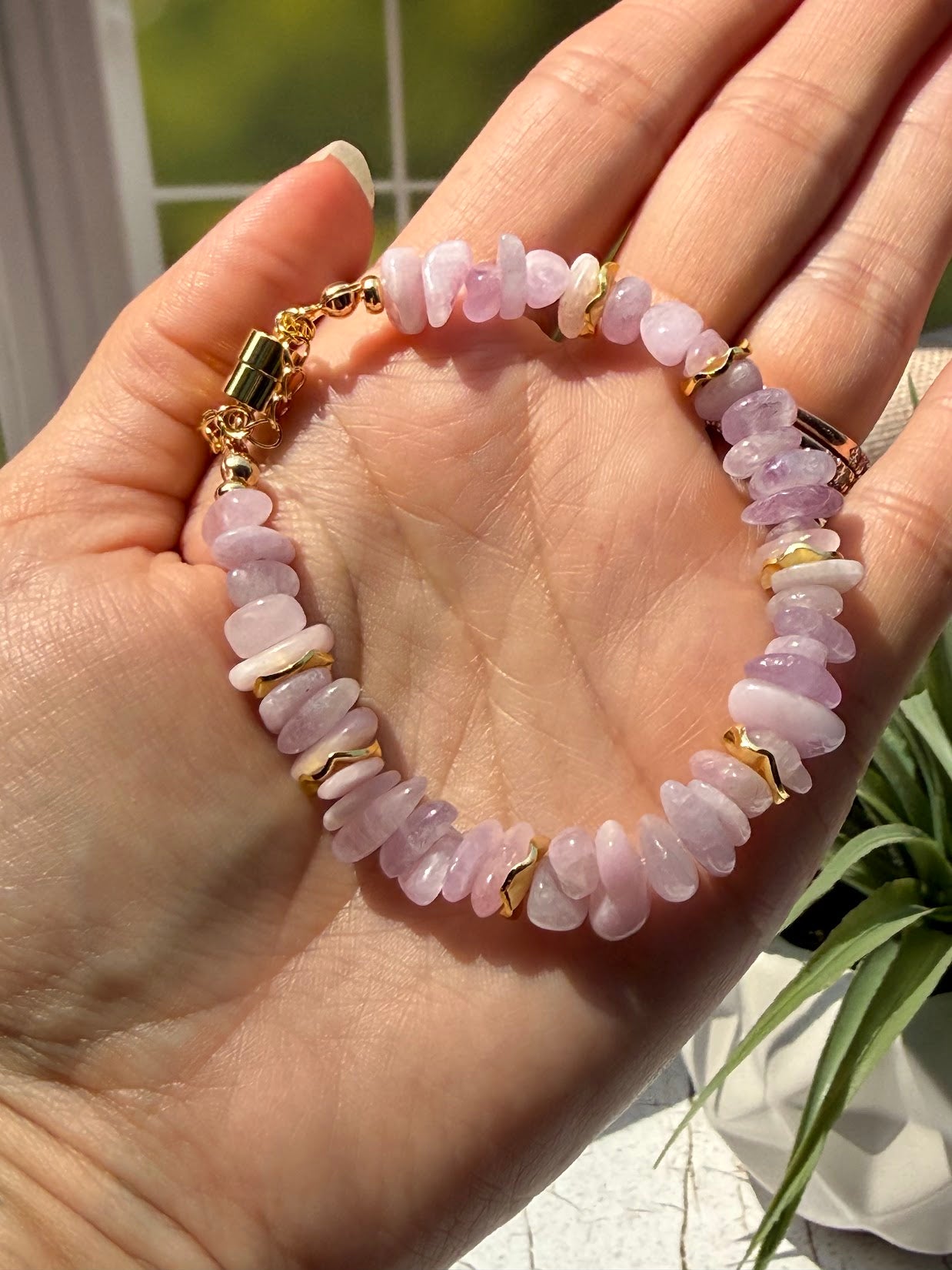 Soft Heart Bracelet – Kunzite & Gold