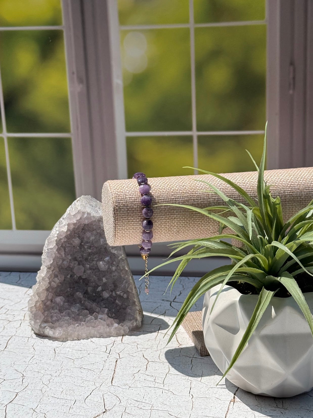Lavender Dusk Bracelet – Lepidolite & Gold
