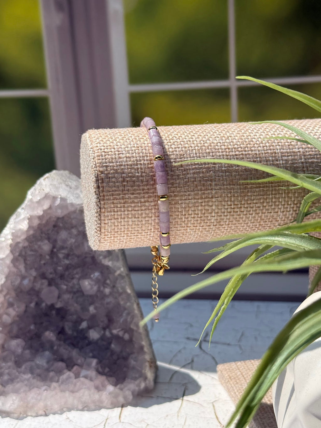 Quiet Mind Bracelet – Lepidolite & Gold